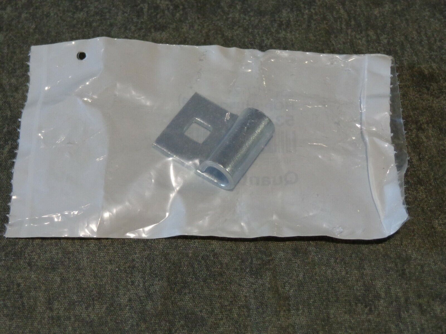 Husqvarna Leveling Shield Hinge (532004440)