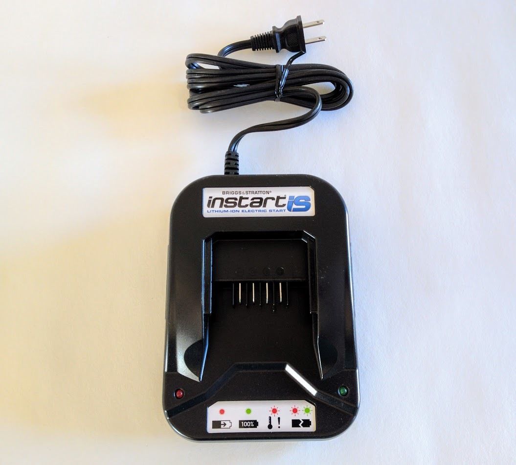 Briggs & Stratton "Instart" Lithium-Ion Electric Start Battery Charger (593561)